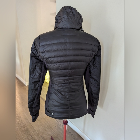 Lululemon Down for a Run pullover II size 4 - Picture 3 of 8